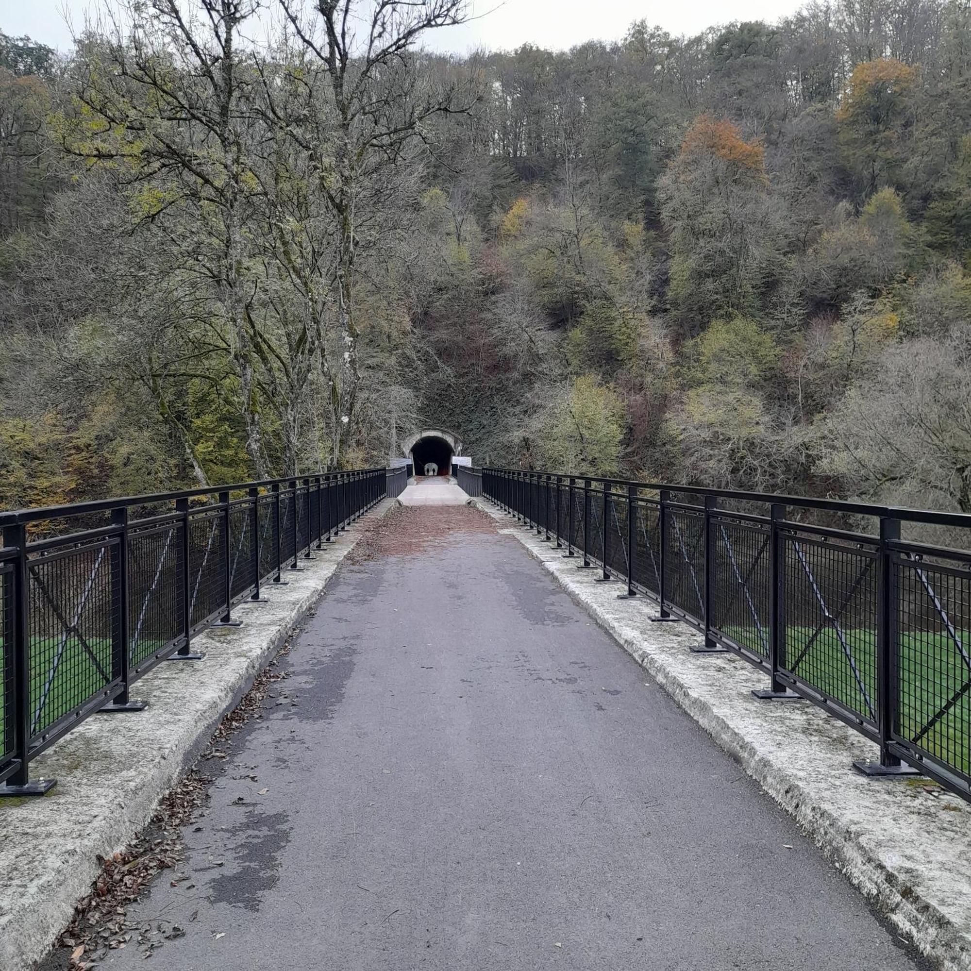 Le Sentier Des Lavandes Врес-сюр-Сьомоа Екстериор снимка